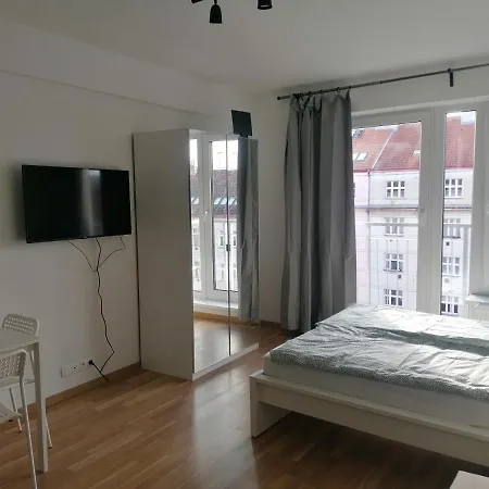 Brand New #71 With Free Secure Parking In The Center Lägenhet Prag