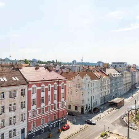 Brand New #71 With Free Secure Parking In The Center Apartament Praga